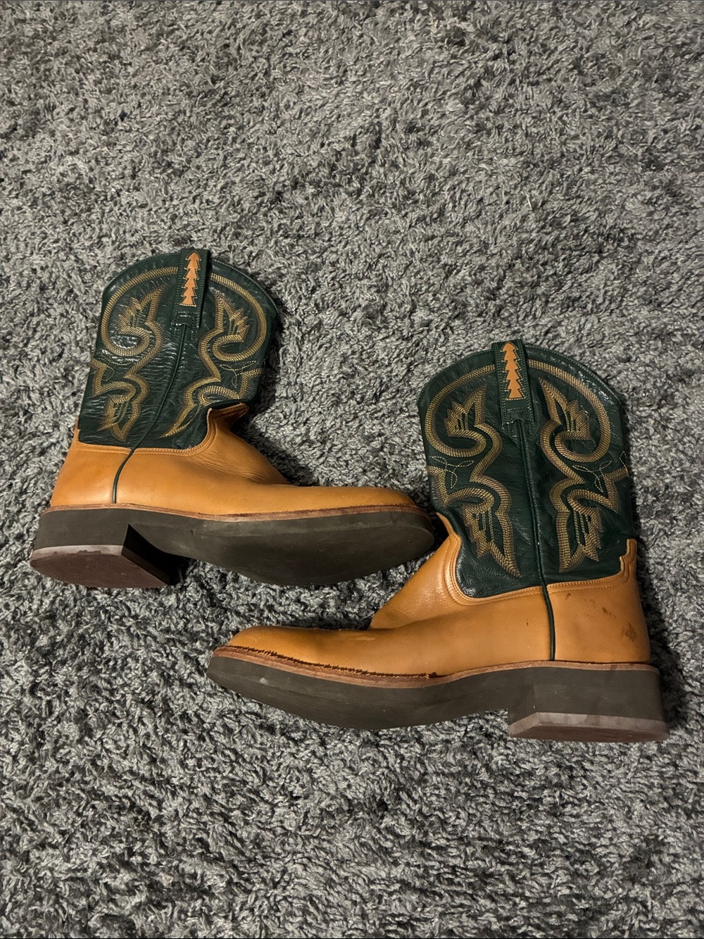 Ariat western boots